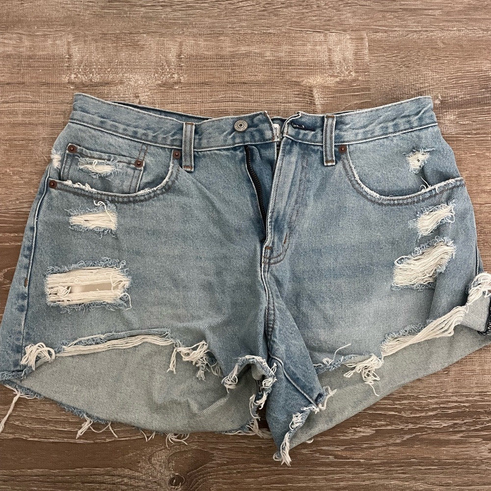 Abercrombie & Fitch The Boyfriend Curve Love Jean Shorts